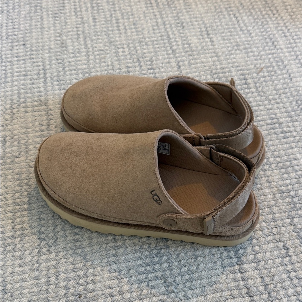 UGG Women's Goldenstar Clogs in the color Sand
